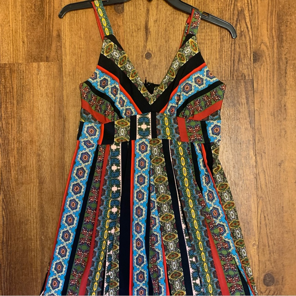 New T Tahari Multi Colored Flowy Maxi Dress - Picture 4 of 16